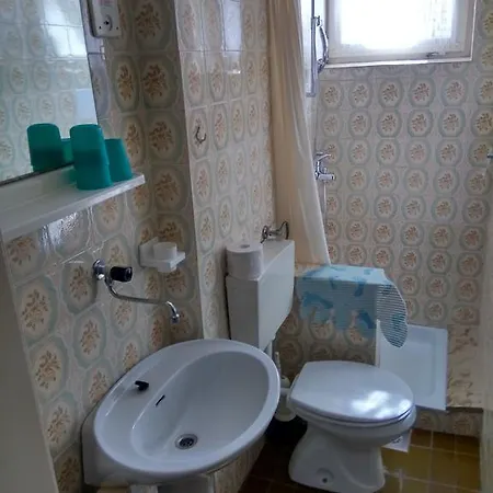 아파트 Suran 풀라