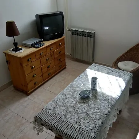 아파트 Suran 풀라